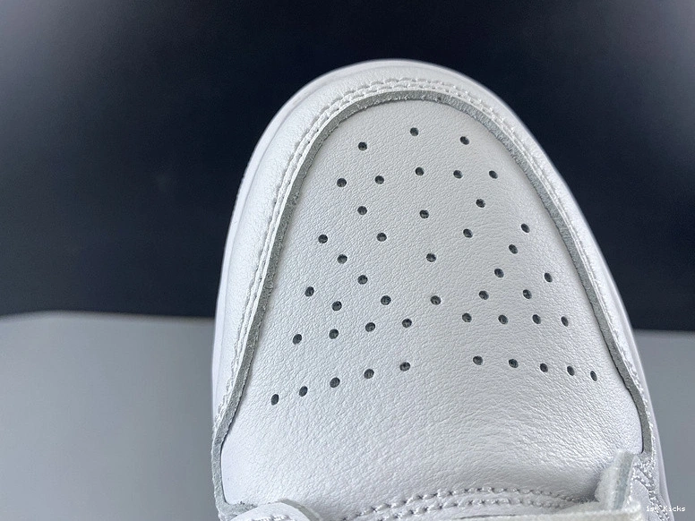 Jordan  1 BQ6472-114 Air AJ1 MID 0206